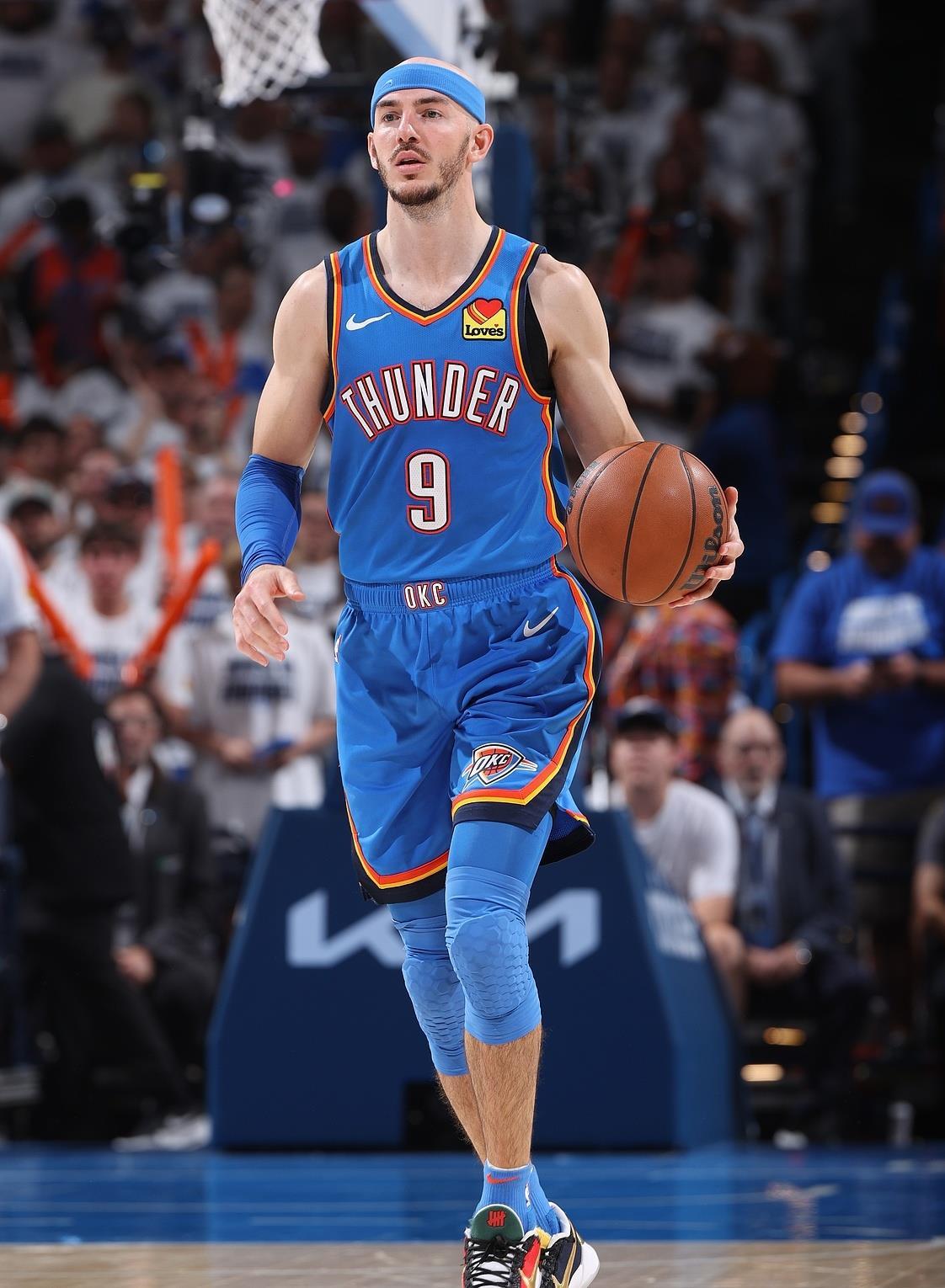 星空体育平台-俄克拉荷马雷霆迎葡超关键赛，集结日官宣签约，管理层满意，控场能力受关注的简单介绍