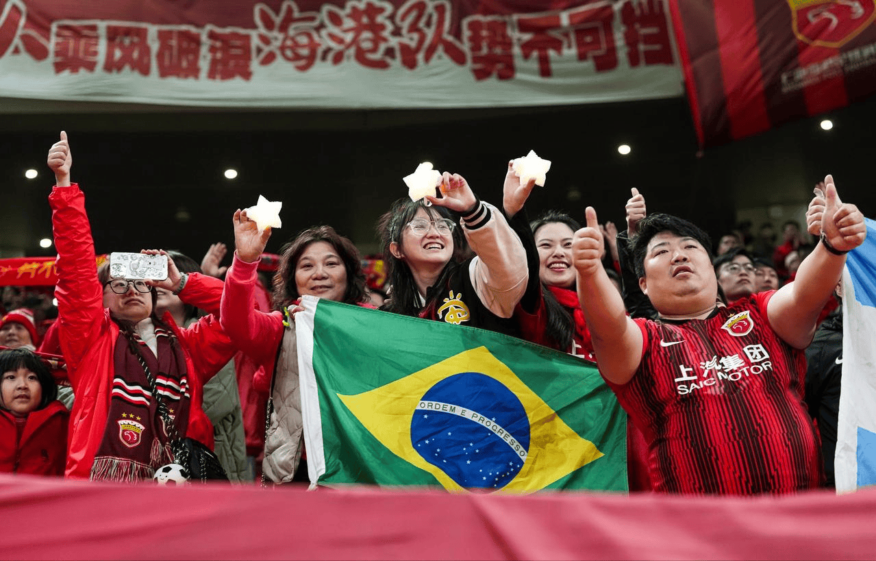 星空体育平台-关于转会期突围战来临，上海海港围绕NBA总决赛伤情更新，赛场秩序良好，训练强度明显提升的信息