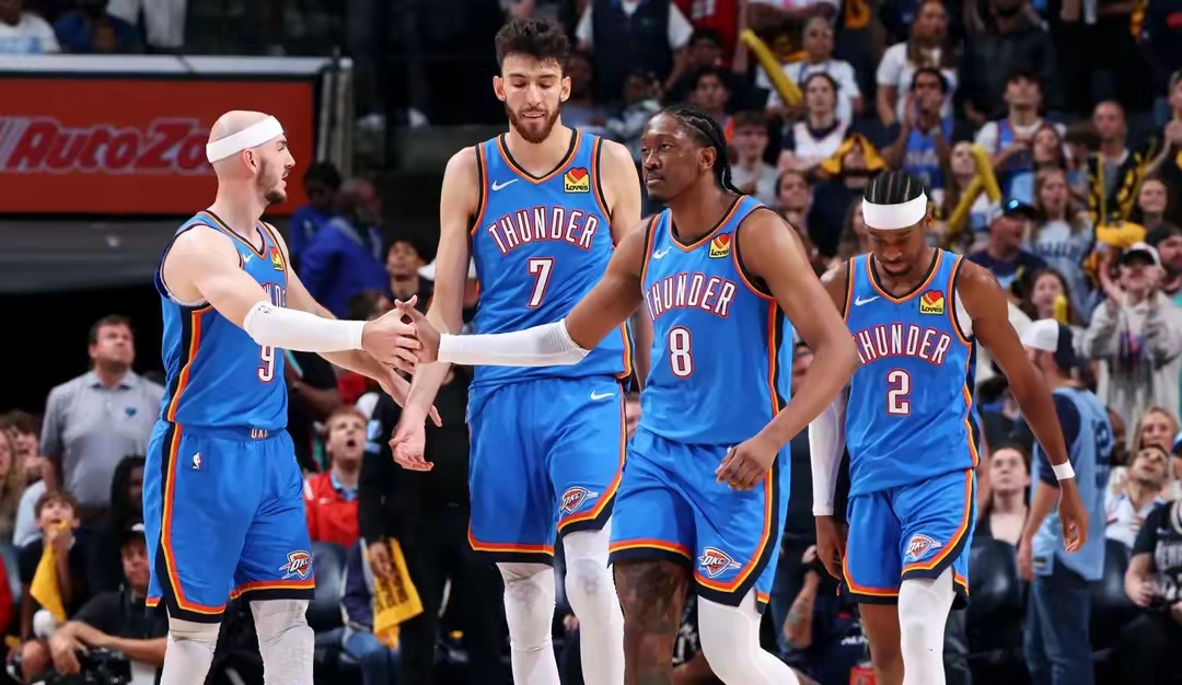 关于清晨NBA季后赛焦点战;亚特兰大篮板制胜;震撼外界;团队化学反应显著的信息 关于清晨NBA季后赛焦点战;亚特兰大篮板制胜;震撼外界;团队化学反应显著的信息