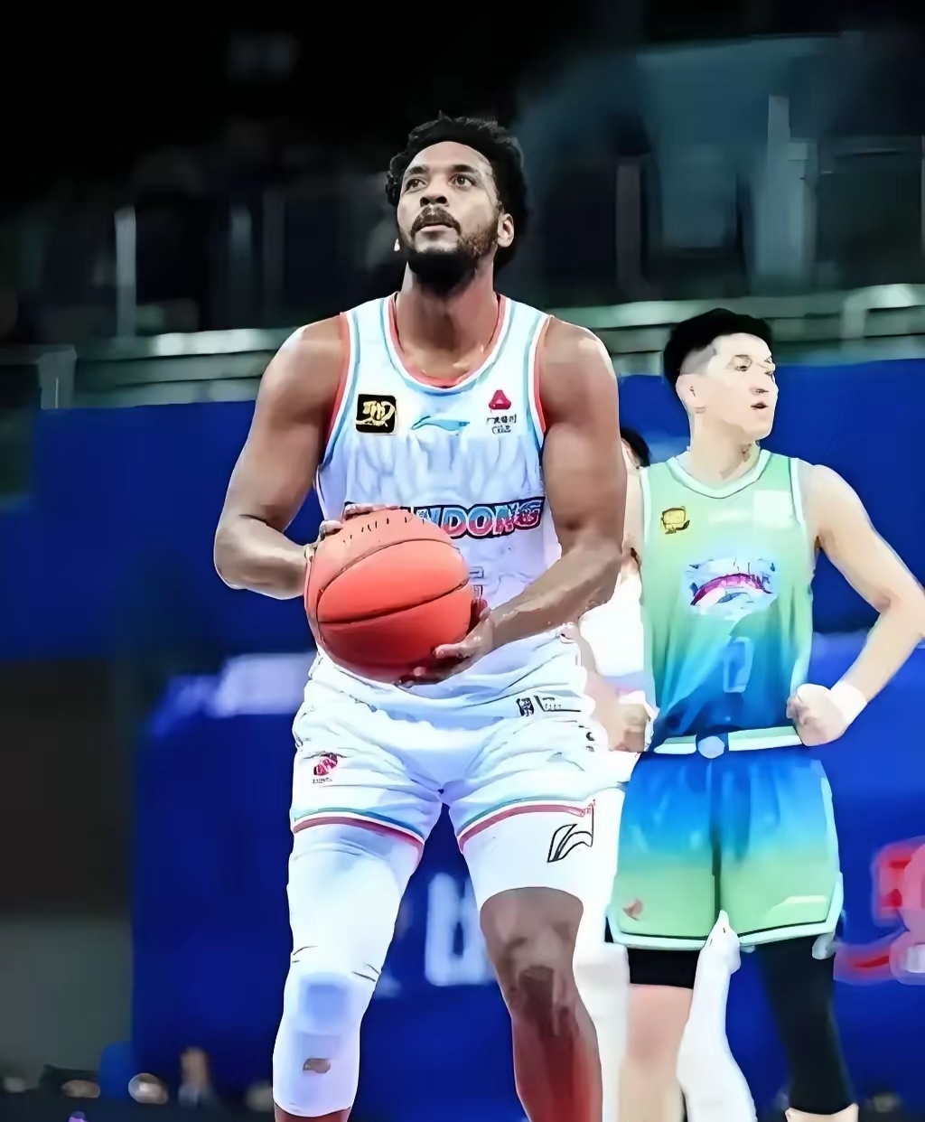 包含NBA季后赛赛程吃紧，新疆广汇清晨豪取连胜，引发热议，医务组通报恢复的词条